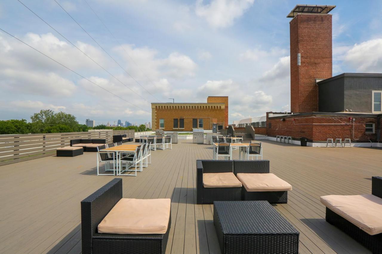 Frontdesk Historic Kcy Flats With Rooftop Deck Канзас-Сити Экстерьер фото